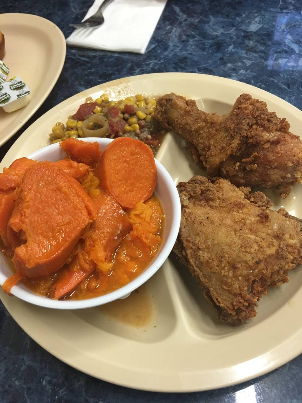 R & R Soulfood | restaurant | 18427 S Avalon Blvd, Carson, CA 90746, USA | 3107156716 OR +1 310-715-6716