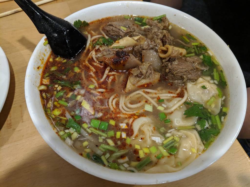 Chili Square | restaurant | 666 Hancock St, Quincy, MA 02170, USA | 6174728888 OR +1 617-472-8888