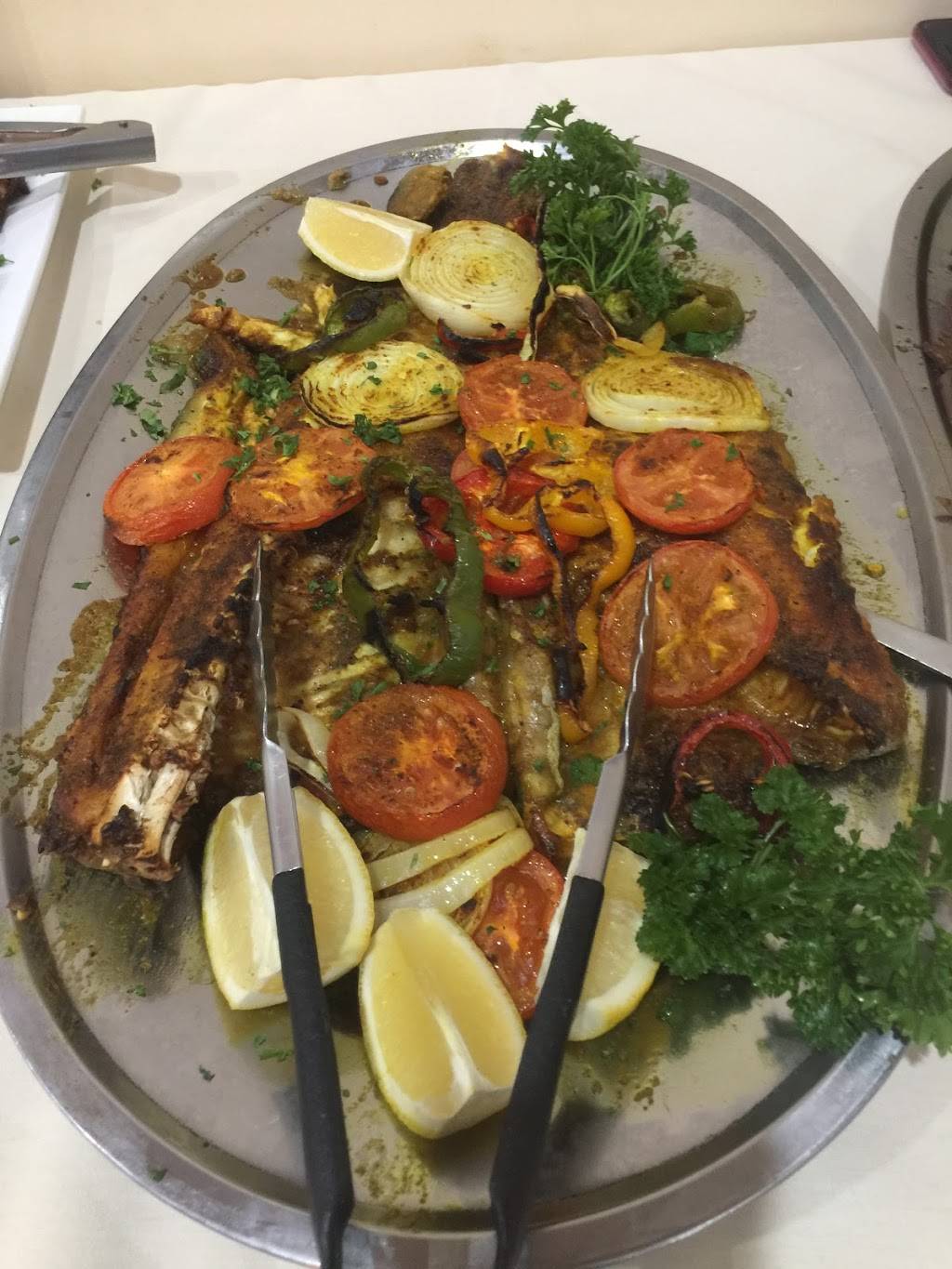 Sahara Restaurant & Grill | restaurant | 24770 Coolidge Hwy, Oak Park, MI 48237, USA | 2483997744 OR +1 248-399-7744