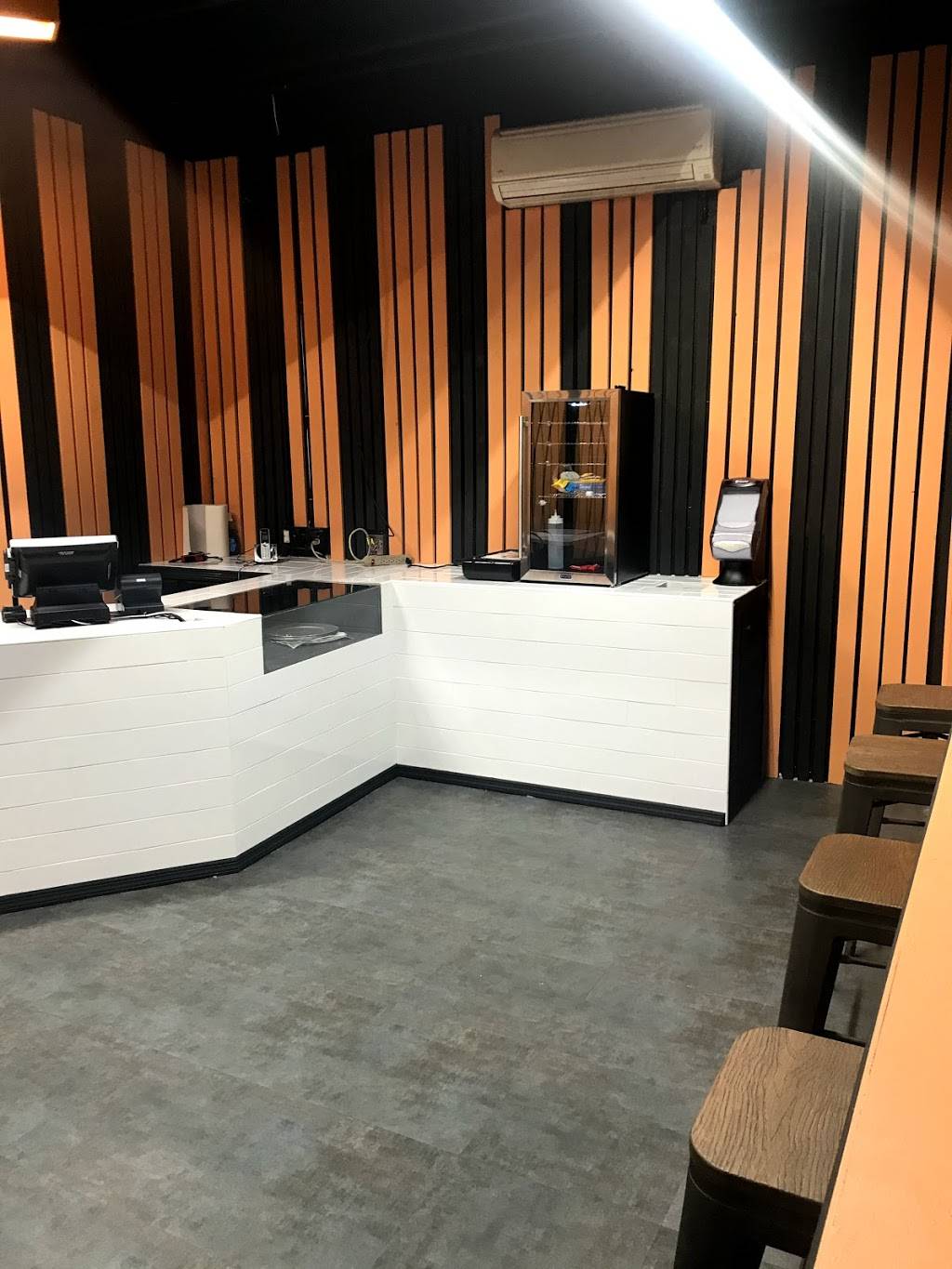 Shawafel House | restaurant | 1419 Forest Ave, Staten Island, NY 10302, USA | 7182854175 OR +1 718-285-4175