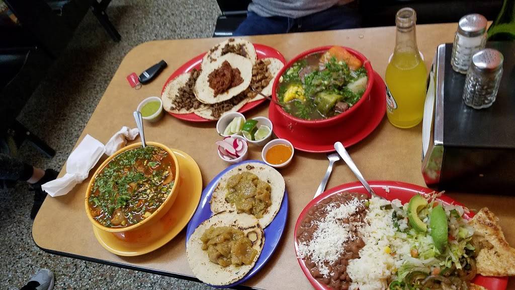 Taquería Solis | restaurant | 10 Quacco Rd B, Savannah, GA 31419, USA | 9129209848 OR +1 912-920-9848