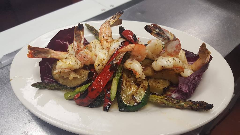 Giando on the Water | restaurant | 400 Kent Ave, Brooklyn, NY 11249, USA | 7183877000 OR +1 718-387-7000