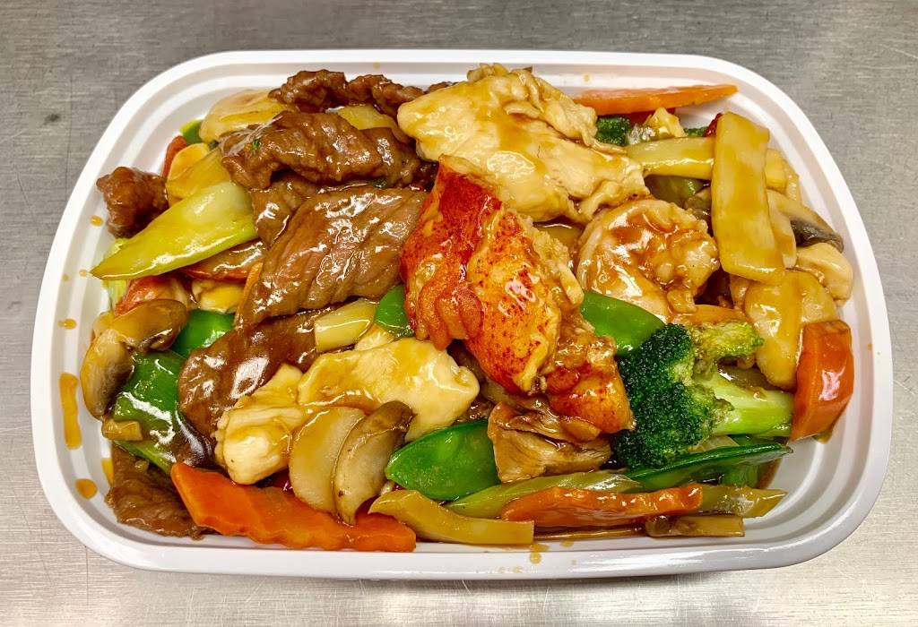 East China Restaurant | restaurant | 216 Summit Square Blvd, Winston-Salem, NC 27105, USA | 3363779191 OR +1 336-377-9191