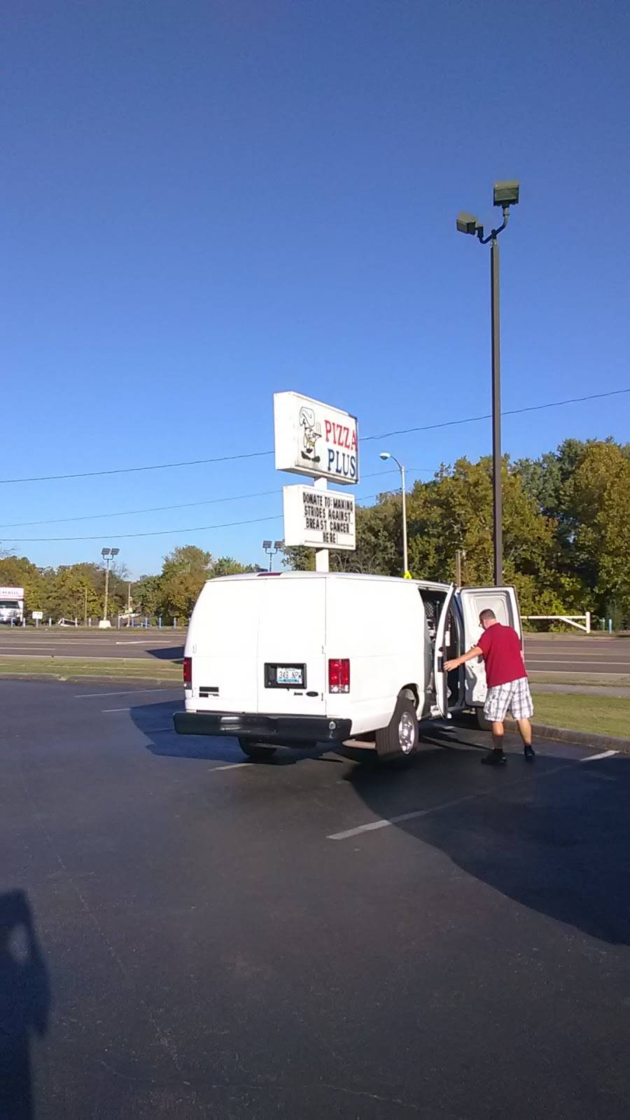 Pizza Plus | restaurant | 400 Lynn Garden Dr, Kingsport, TN 37660, USA | 4232477177 OR +1 423-247-7177