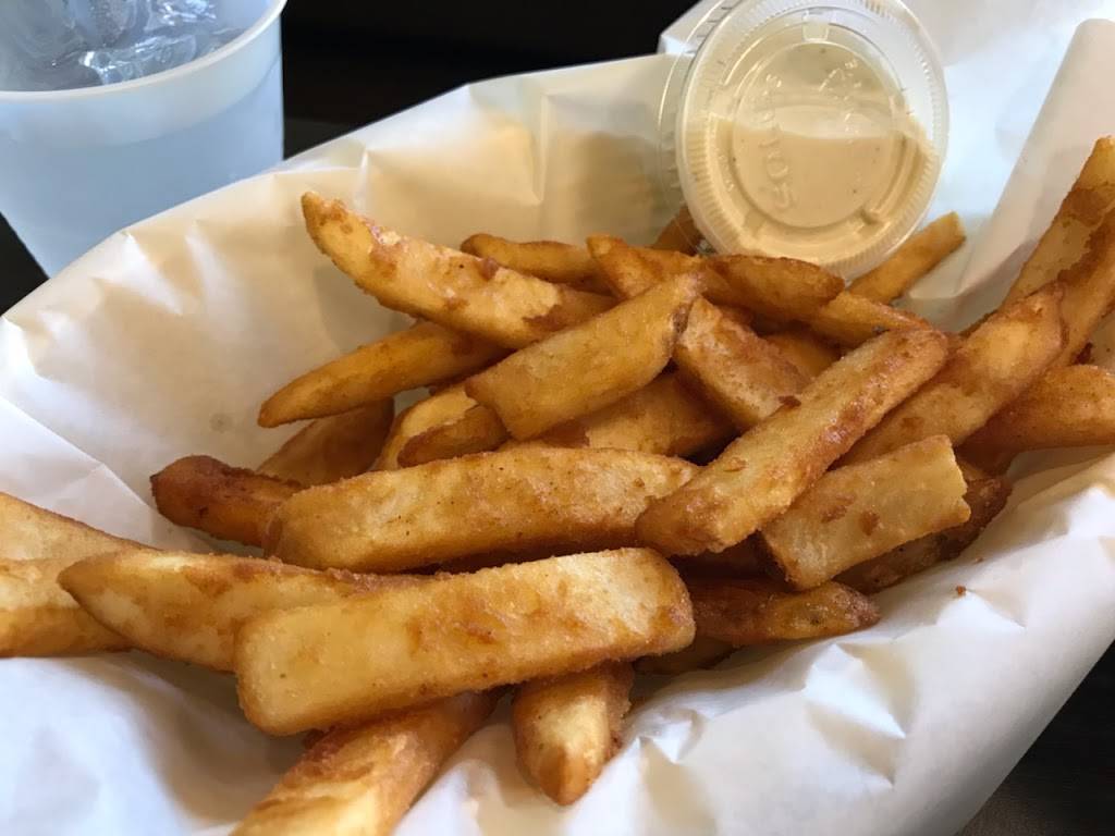 Deli Delicious | restaurant | 6515 Panama Ln #109, Bakersfield, CA 93313, USA | 6614913134 OR +1 661-491-3134