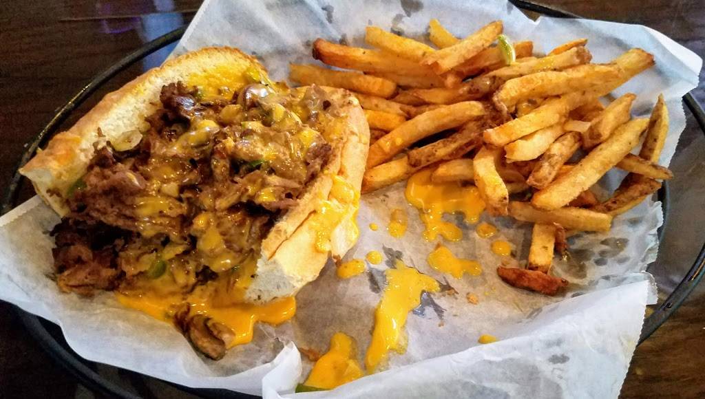 Dilladelphia | restaurant | 2571 Drew St, Clearwater, FL 33765, USA | 7277246177 OR +1 727-724-6177