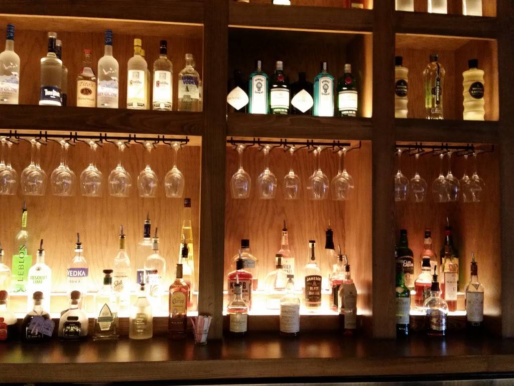 Bonefish Grill | restaurant | 28 US-46, Pine Brook, NJ 07058, USA | 9732272443 OR +1 973-227-2443