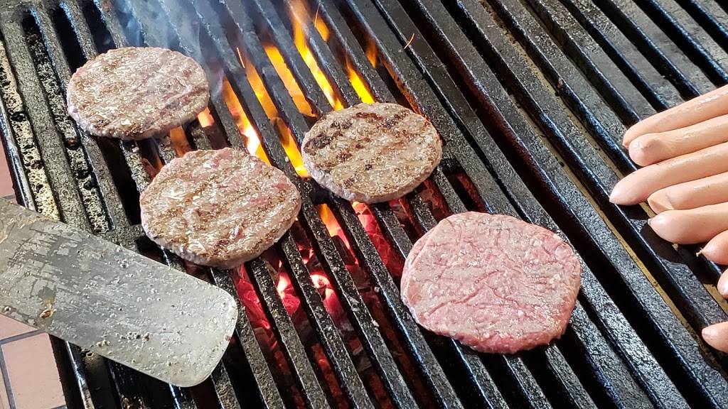 Teds Hot Dogs | restaurant | 333 Meadow Dr, North Tonawanda, NY 14120, USA | 7166931960 OR +1 716-693-1960