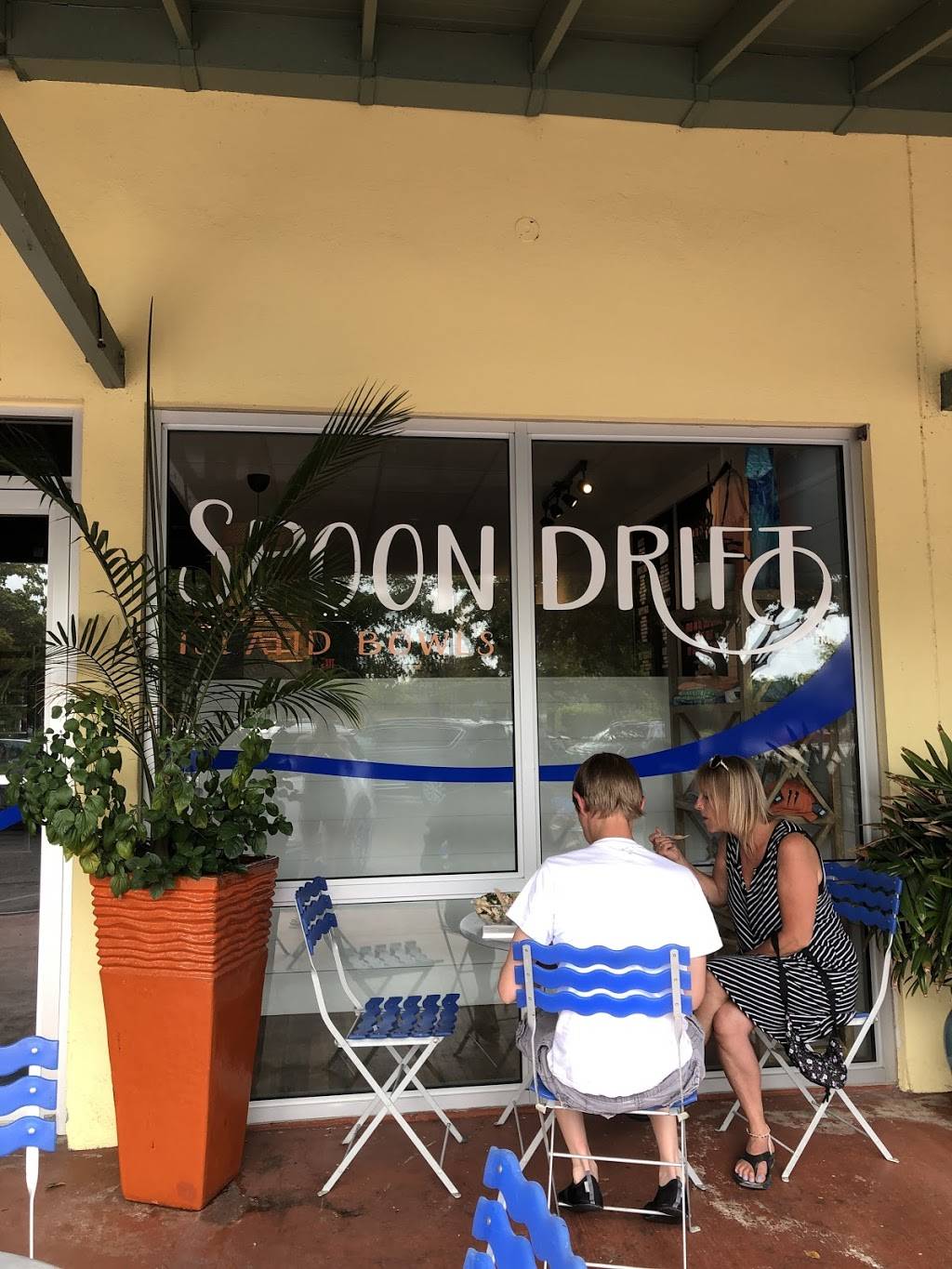 Spoondrift Island Bowls | restaurant | 2441 Periwinkle Way, Sanibel, FL 33957, USA | 2394720875 OR +1 239-472-0875