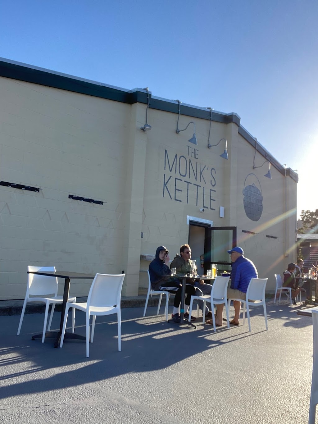 The Monks Kettle Terra Linda | restaurant | 655 Del Ganado Rd, San Rafael, CA 94903, USA | 4159915103 OR +1 415-991-5103