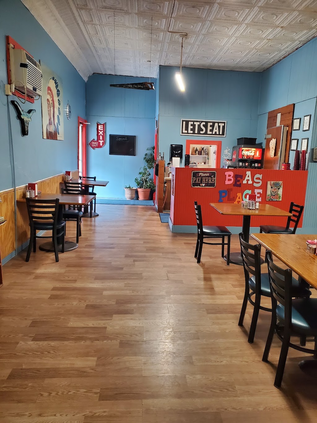 Beas Place | restaurant | 5110 Simpson St, Russellville, MO 65074, USA | 5737820191 OR +1 573-782-0191