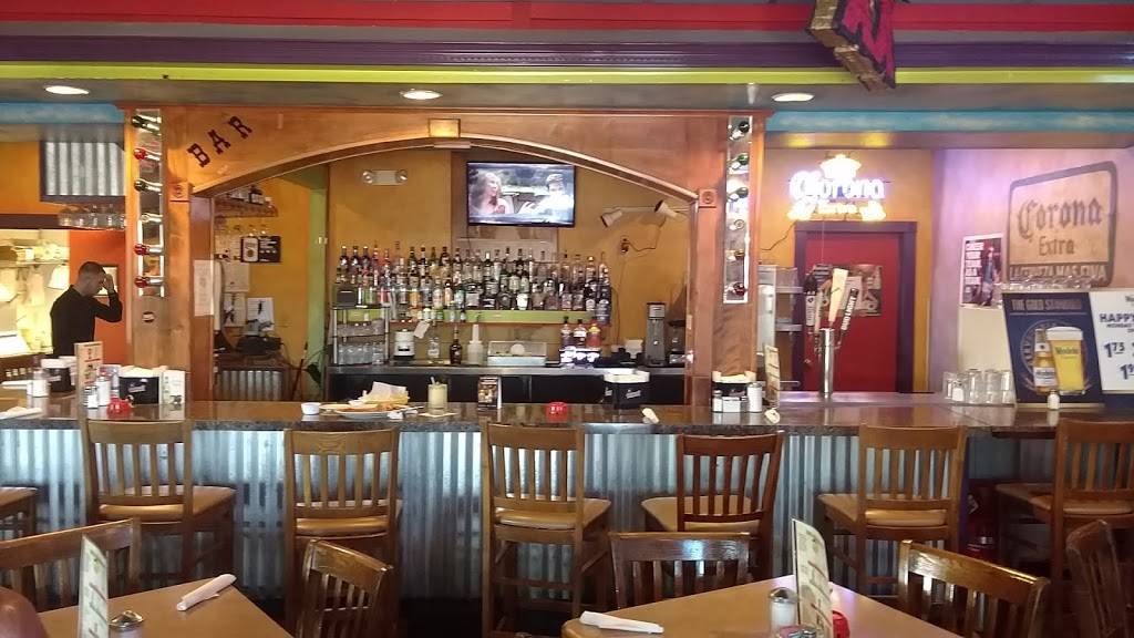 Barcenas | restaurant | 11013 Delany Rd, La Marque, TX 77568, USA | 4099089800 OR +1 409-908-9800