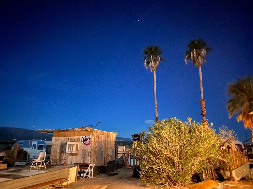 Palms Restaurant | restaurant | 83131 Amboy Rd, Twentynine Palms, CA 92277, USA | 7603612810 OR +1 760-361-2810