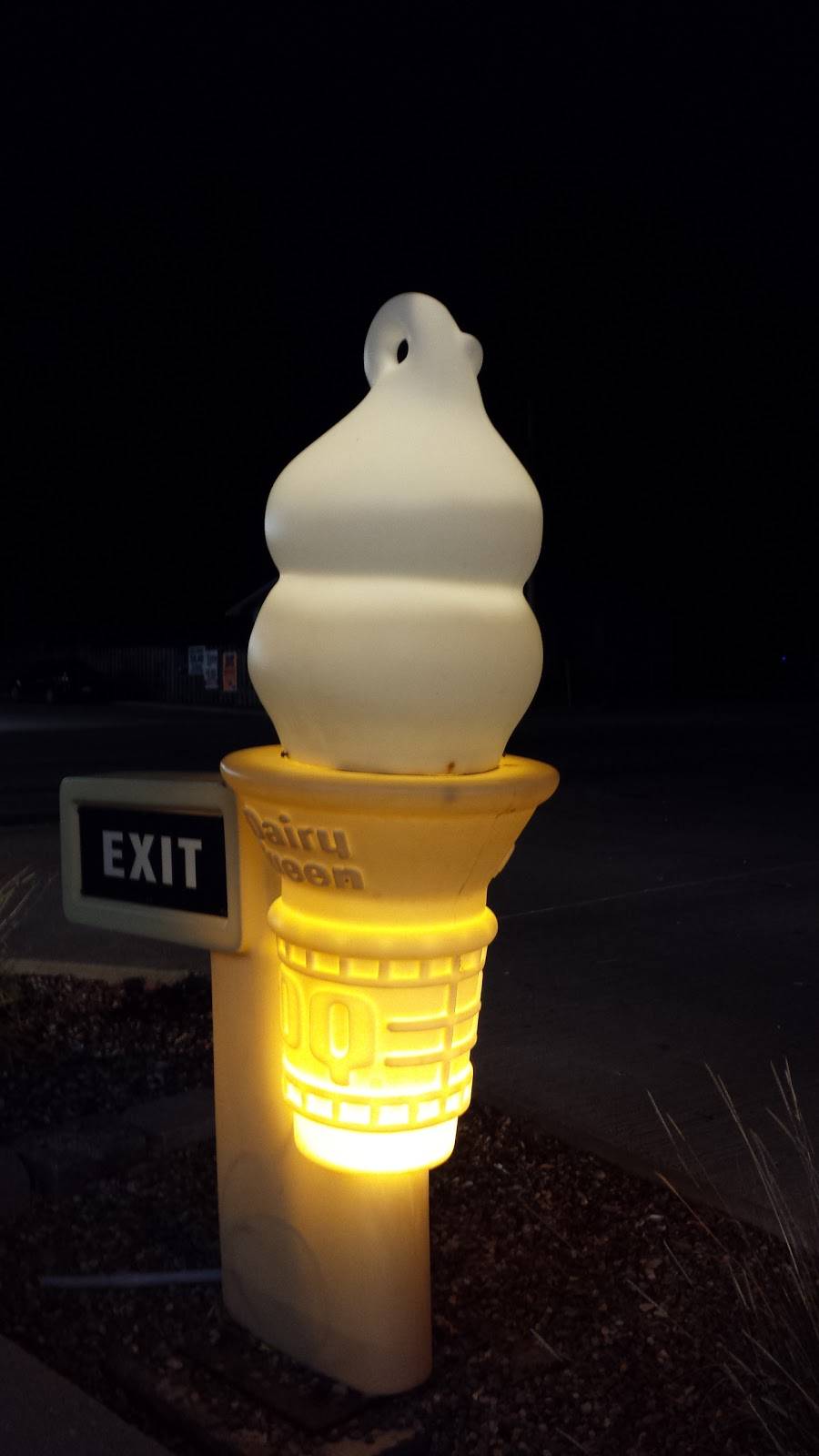 Dairy Queen Grill & Chill | restaurant | 1820 Keokuk St, Hamilton, IL 62341, USA | 2178472711 OR +1 217-847-2711