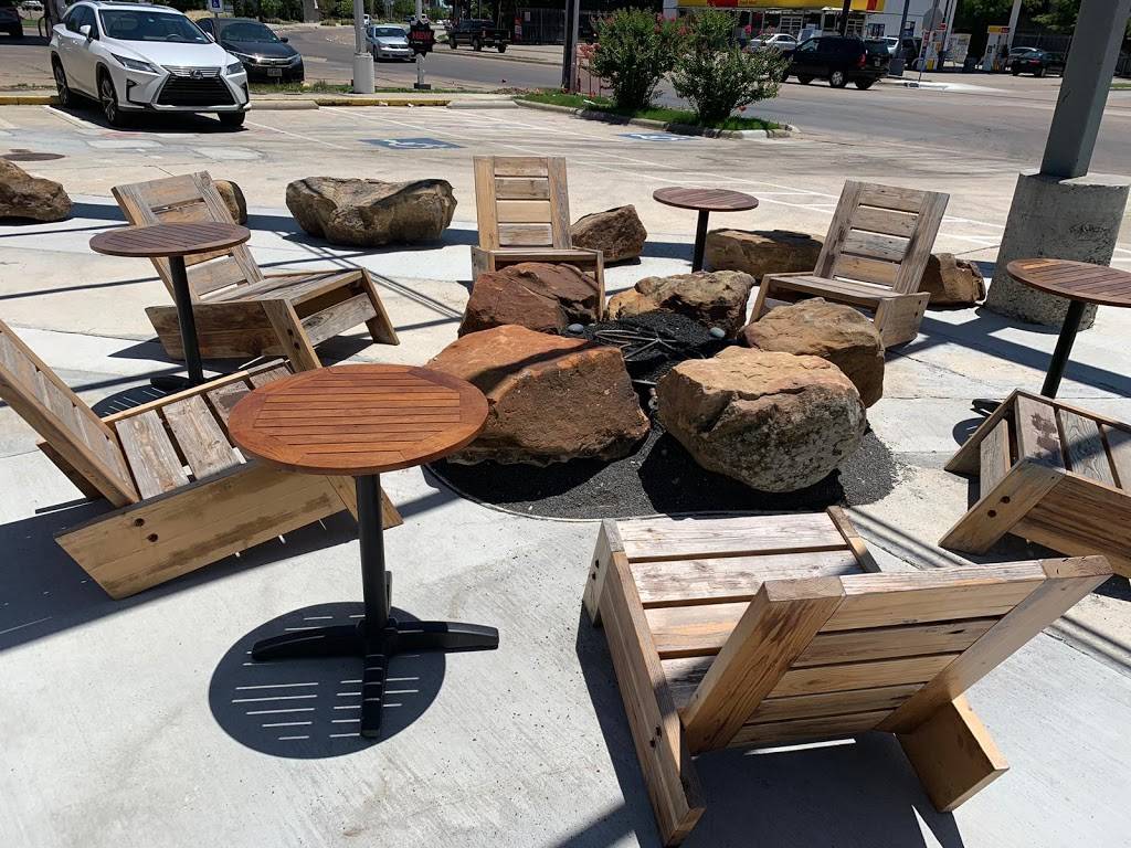 Hungry Belly | restaurant | 2818 N Fitzhugh Ave, Dallas, TX 75204, USA | 2142585859 OR +1 214-258-5859