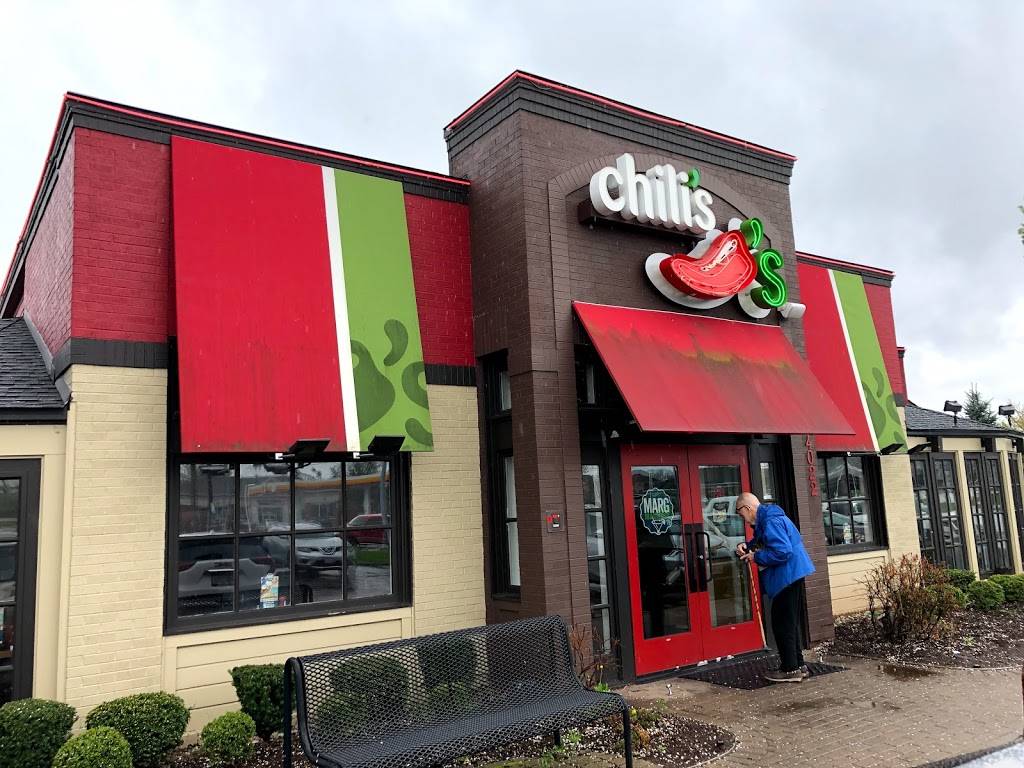Chilis Grill & Bar | meal takeaway | 4022 Medina Rd, Akron, OH 44333, USA | 3306682882 OR +1 330-668-2882