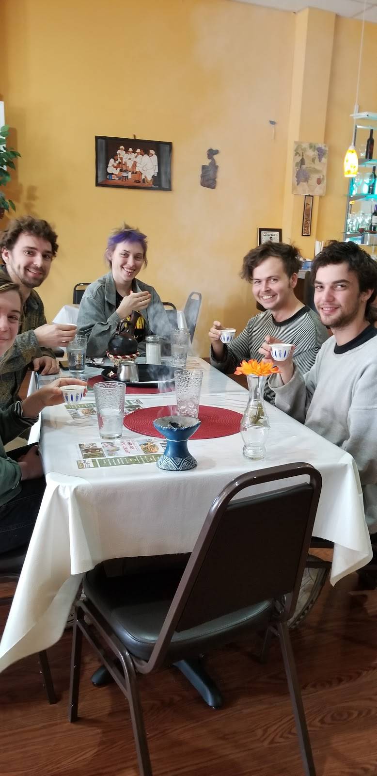 Ghebres Restaurant | restaurant | 512 Snelling Ave, St Paul, MN 55104, USA | 6514934324 OR +1 651-493-4324