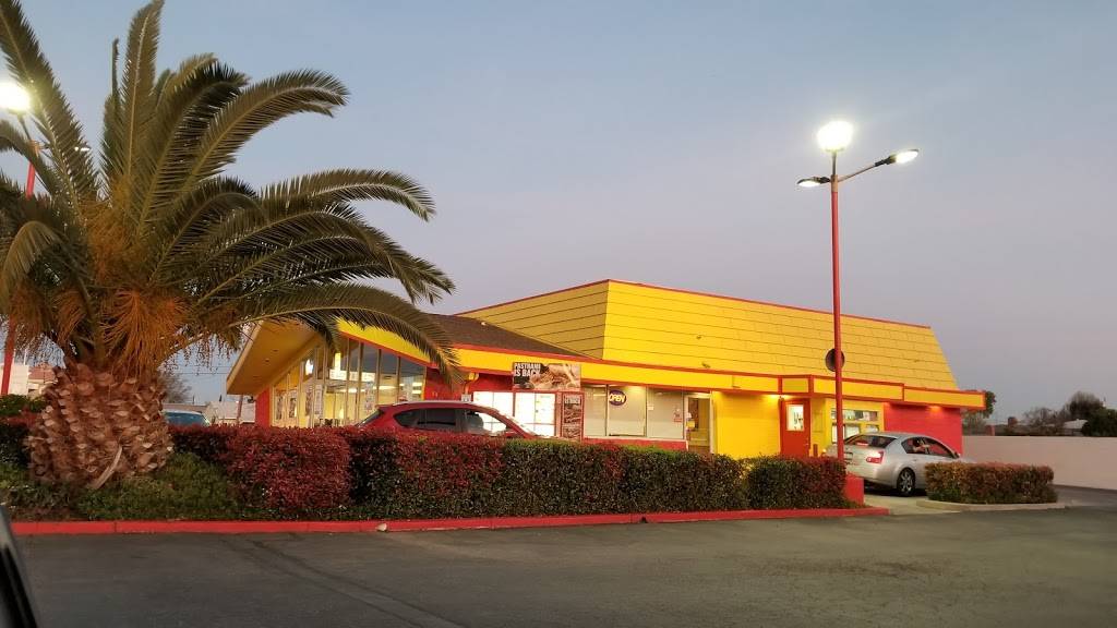 Wienerschnitzel | restaurant | 200 E 18th St, Antioch, CA 94509, USA | 9257754580 OR +1 925-775-4580