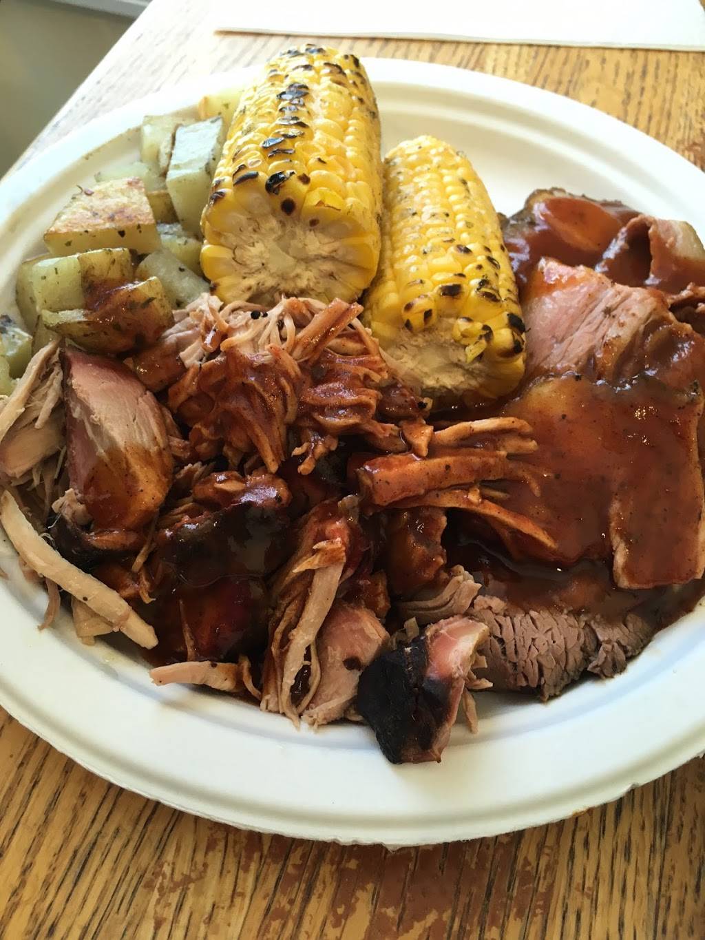 Pitstop BBQ Wakefield | restaurant | 10 Vernon St, Wakefield, MA 01880, USA | 7816218403 OR +1 781-621-8403