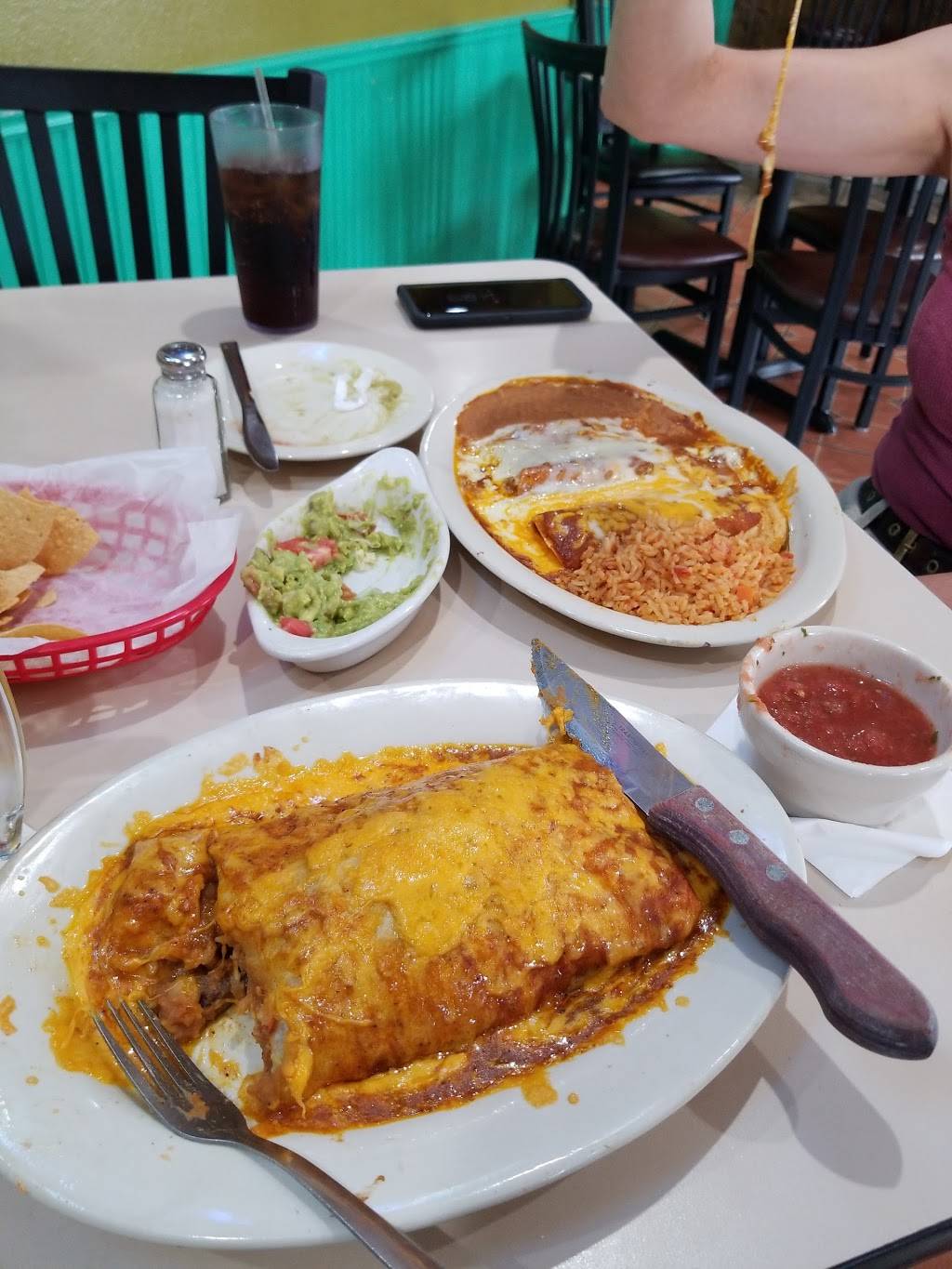 MasFajitas - Taylor | restaurant | 2600 W 2nd St, Taylor, TX 76574, USA | 5123529292 OR +1 512-352-9292