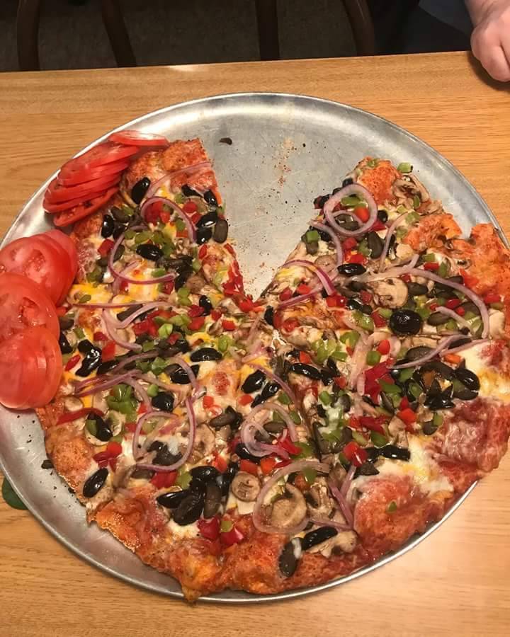 Fultanos Pizza | restaurant | 715 SE 1st Ave, Canby, OR 97013, USA | 5032661444 OR +1 503-266-1444