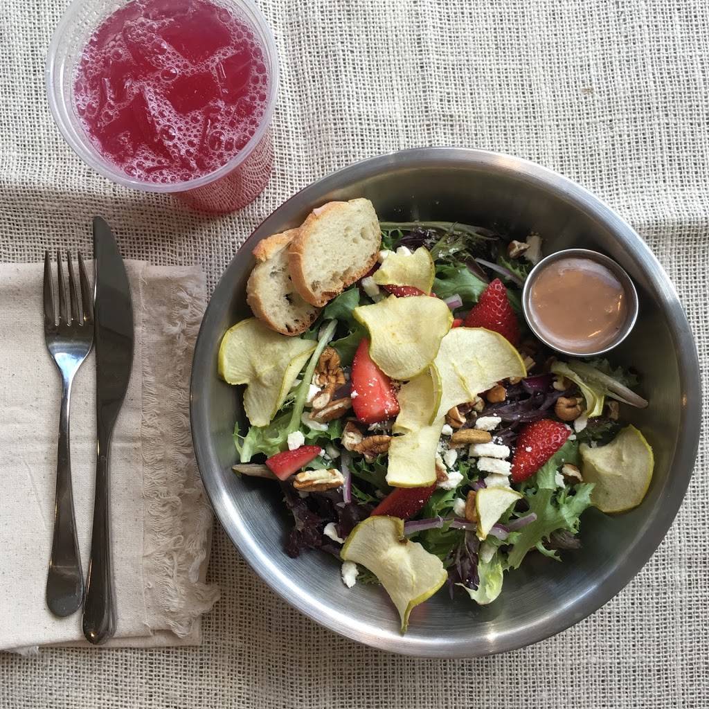 Vinaigrette Salad Kitchen | restaurant | 2200 War Admiral Way Suite 195, Lexington, KY 40509, USA | 8599359045 OR +1 859-935-9045