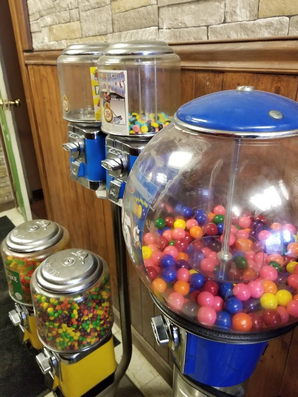 Johnnys Pizza Orangeville | restaurant | 283 Broadway, Orangeville, ON L9W 1L2, Canada | 5199429852 OR +1 519-942-9852