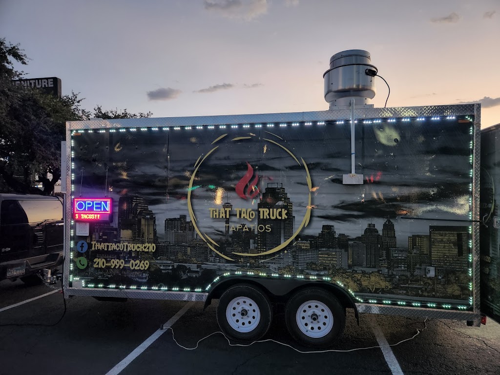 That Taco Truck, Tapatios | restaurant | 6745 Ingram Rd, San Antonio, TX 78238, USA | 2107087476 OR +1 210-708-7476