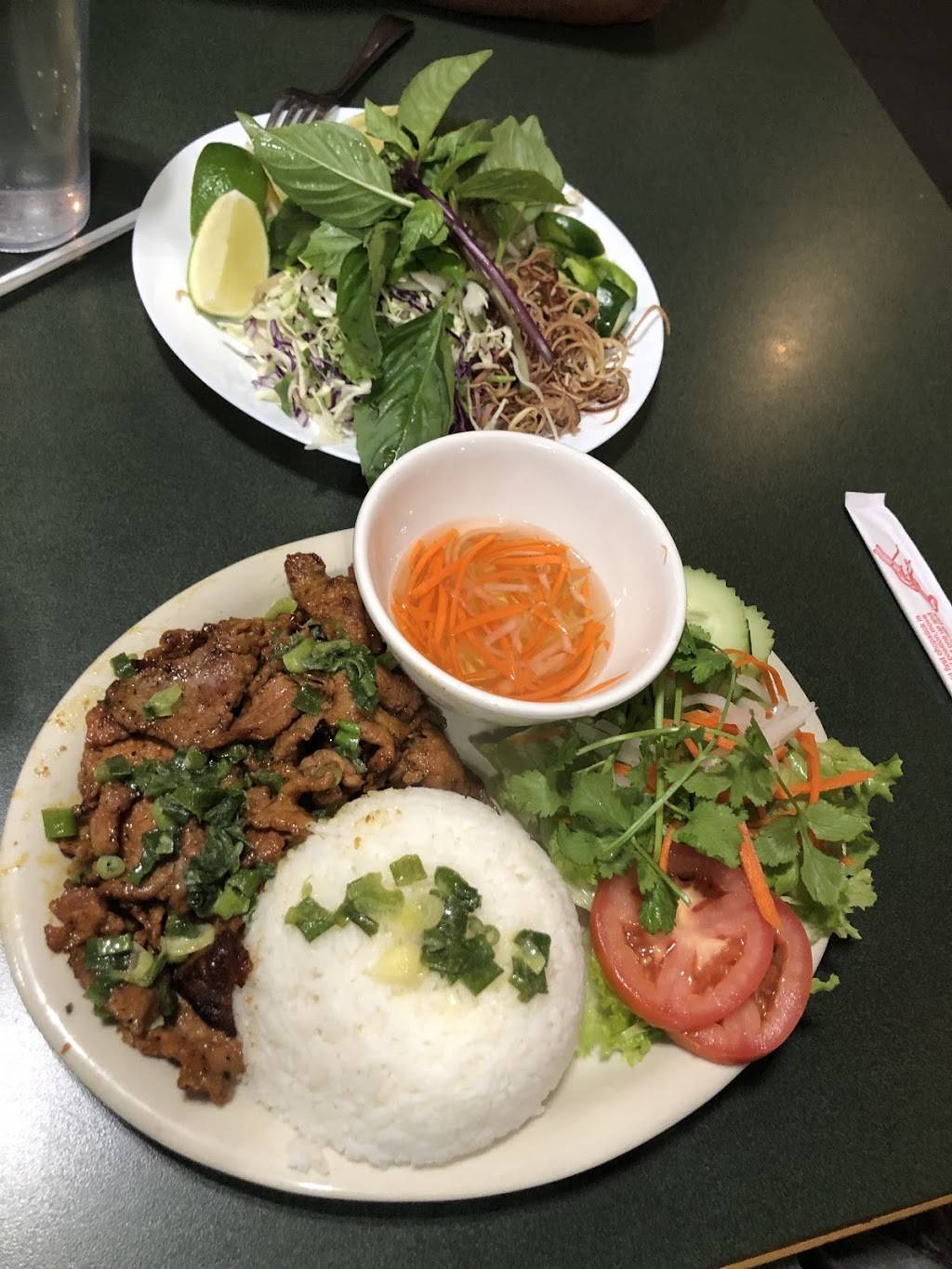 Pho Bowl | restaurant | 1820 N 75th Ave #108, Phoenix, AZ 85035, USA | 6232356311 OR +1 623-235-6311