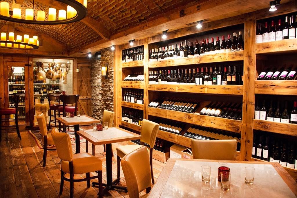 Disotto Enoteca | restaurant | 200 E Chestnut St, Chicago, IL 60611, USA | 3124828727 OR +1 312-482-8727