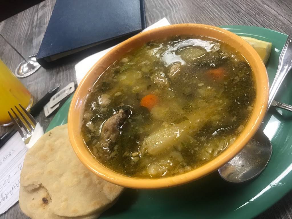 Salvadoreño Restaurant #5 | restaurant | 12550 W Thunderbird Rd Suite 102, El Mirage, AZ 85335, USA | 6232257442 OR +1 623-225-7442