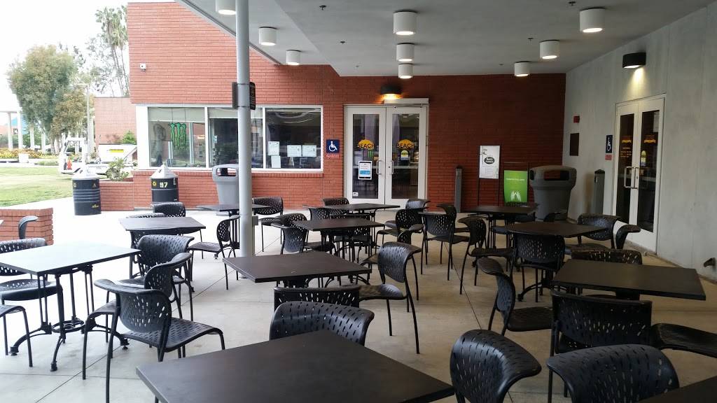 The Outpost Grill | restaurant | 6049 E 7th St, Long Beach, CA 90840, USA | 5629857734 OR +1 562-985-7734