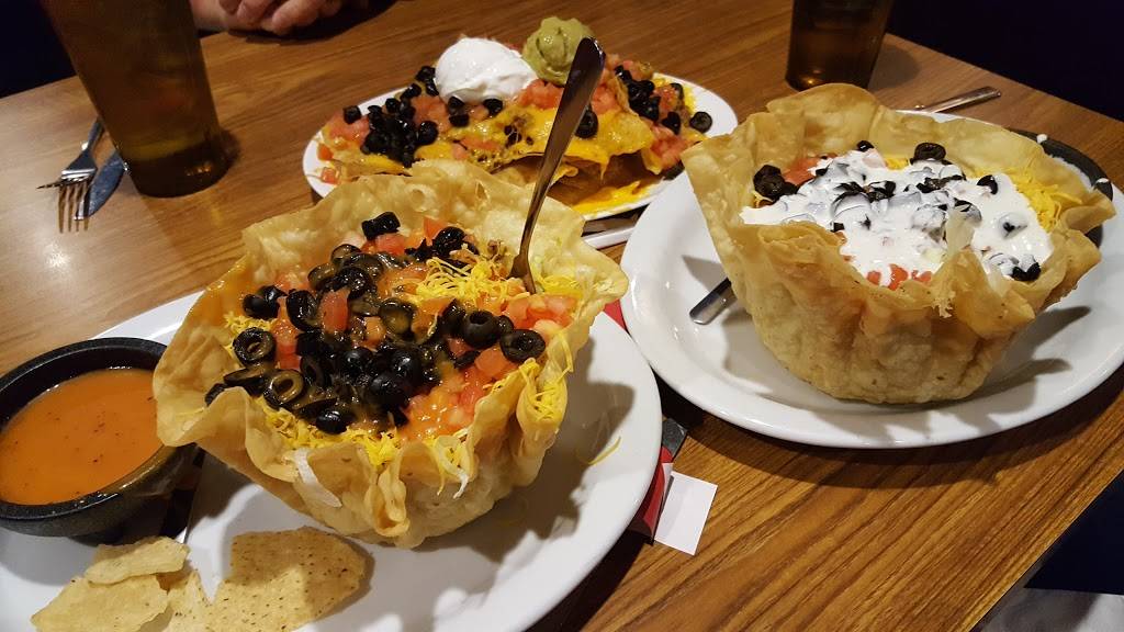 Romeos Mexican Food & Pizza | restaurant | 2929 Farnam St, Omaha, NE 68131, USA | 4023461110 OR +1 402-346-1110