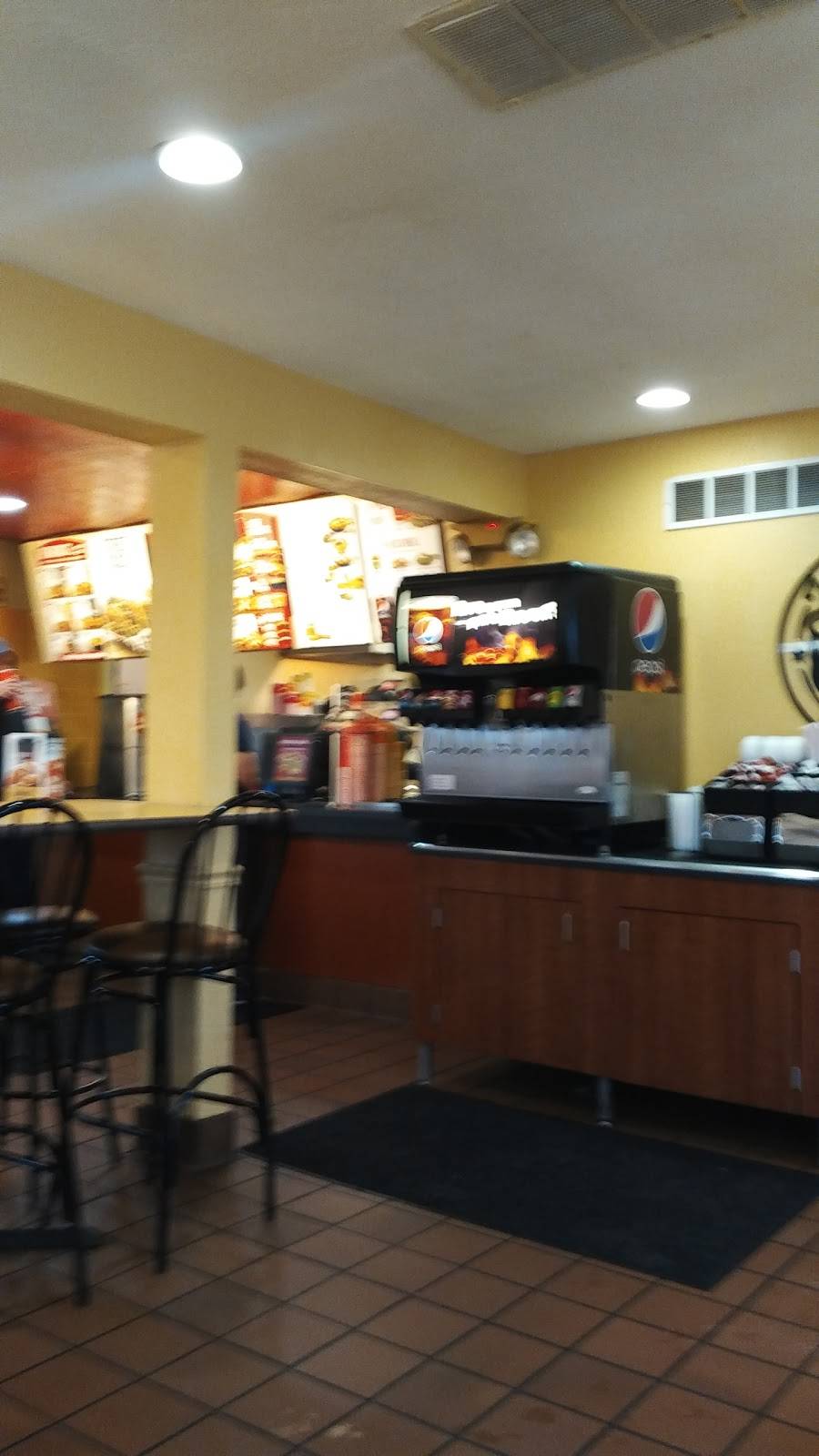 Taco Johns | restaurant | 1525 S Main Street, Bloomington, IL 61701, USA | 3098284336 OR +1 309-828-4336