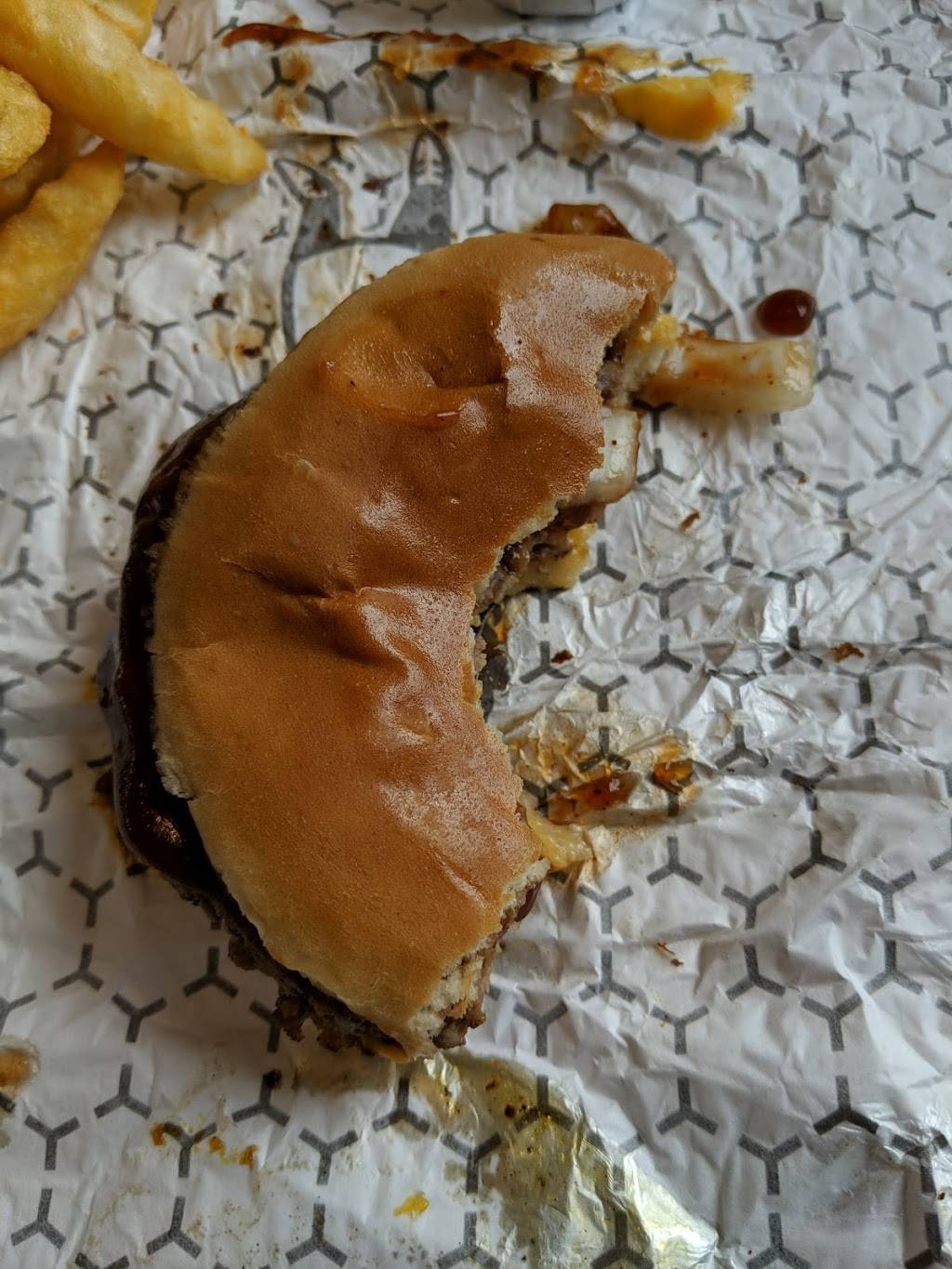 Milos Hamburgers | restaurant | 2305 Cobbs Ford Rd, Millbrook, AL 36054, USA | 3342850005 OR +1 334-285-0005