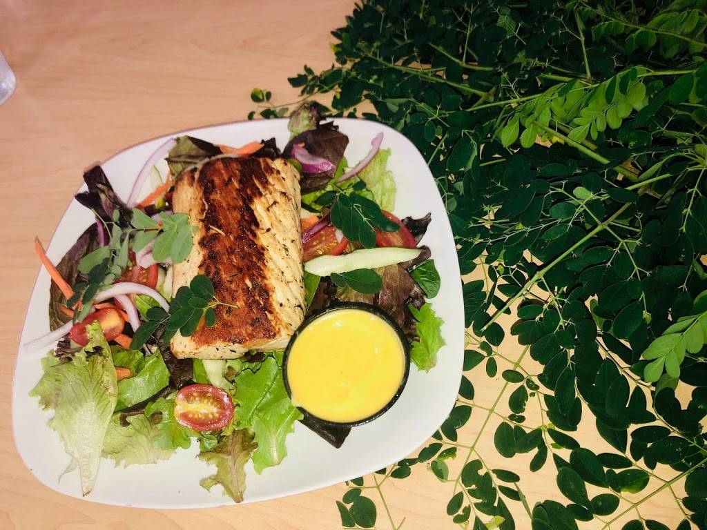 Marthas Grill And Bar | restaurant | 14946 US-301, Dade City, FL 33523, USA | 3524374070 OR +1 352-437-4070