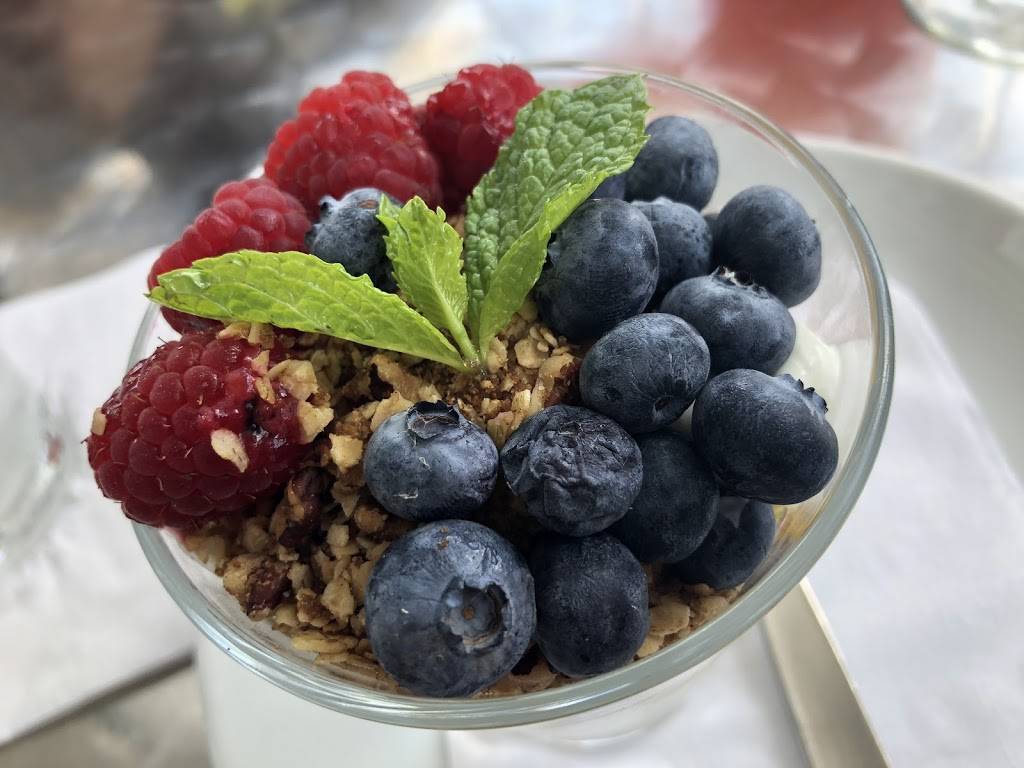 Harolds Restaurant & Tap Room | restaurant | 350 W 19th St, Houston, TX 77008, USA | 7133606204 OR +1 713-360-6204