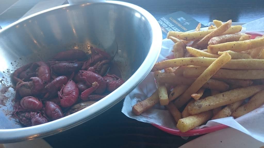 Davids Seafood Kitchen | restaurant | 802 Texas Pkwy, Stafford, TX 77477, USA | 2812618500 OR +1 281-261-8500