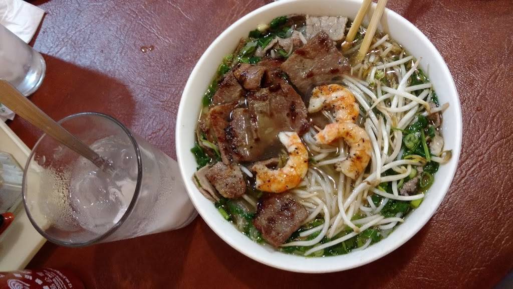 Pho Long Vietnamese Restaurant | restaurant | 2021 Mangum Rd, Houston, TX 77092, USA | 7136866408 OR +1 713-686-6408