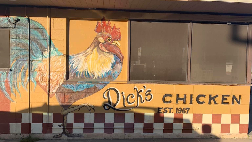 Dicks Broasted Chicken | restaurant | 708 Live Oak St, Miami, AZ 85539, USA | 9284732661 OR +1 928-473-2661