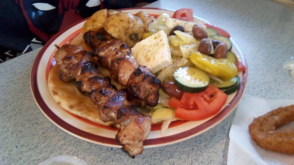 B52 Restaurant | restaurant | N78W14701 Appleton Ave, Menomonee Falls, WI 53051, USA | 2622516244 OR +1 262-251-6244