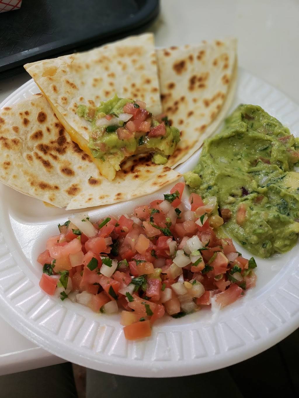 Taco Perfectos | restaurant | 3499 Hempstead Turnpike, Levittown, NY 11756, USA | 5165957451 OR +1 516-595-7451