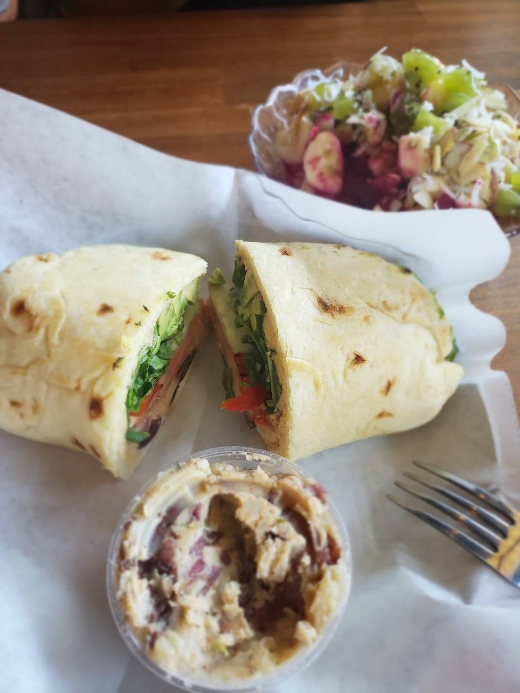 Karma Juice Bar & Eatery | restaurant | 209 1st St NE, St. Petersburg, FL 33701, USA | 7278964000 OR +1 727-896-4000