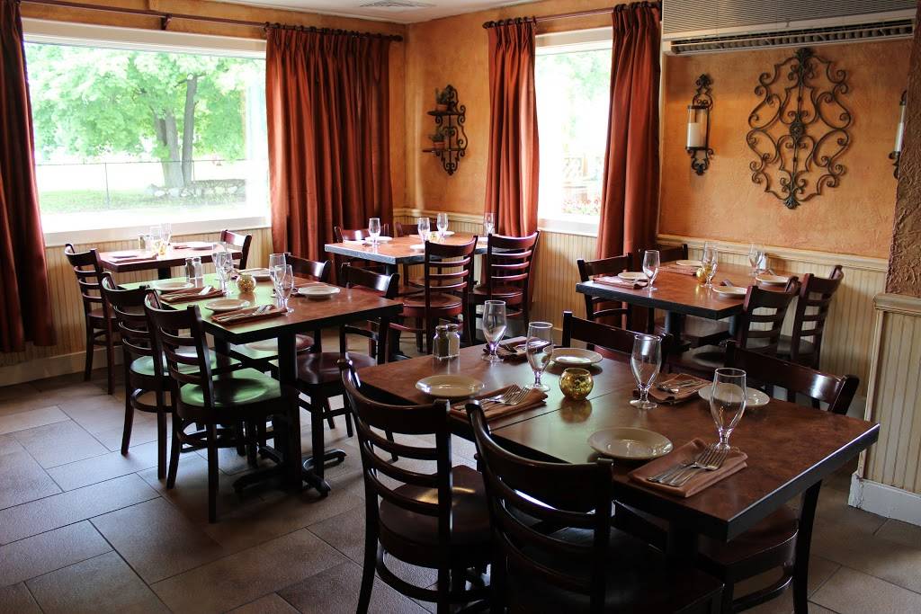 Fiorellas Cucina | restaurant | 187 North St, Newton, MA 02460, USA | 6179699990 OR +1 617-969-9990