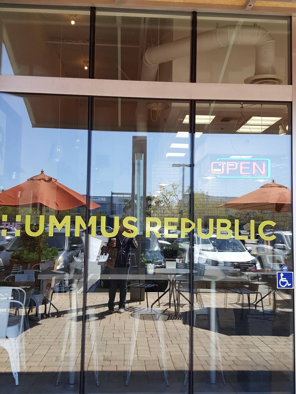 Hummus Republic | restaurant | 2801, 827 N Douglas St, El Segundo, CA 90245, USA | 3104149606 OR +1 310-414-9606