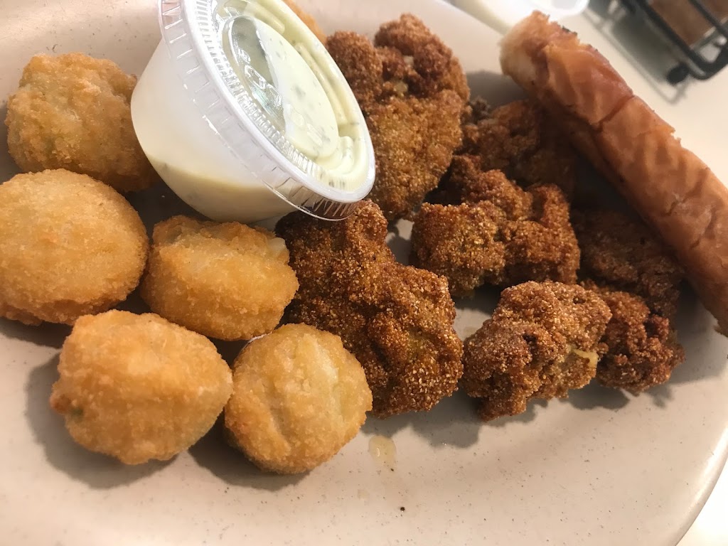 Family Grill | restaurant | 16537 LA-1, Simmesport, LA 71369, USA | 3189412826 OR +1 318-941-2826