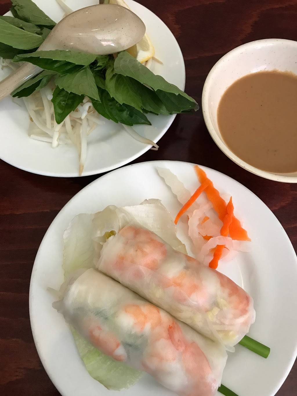 Little Saigon Restaurant | restaurant | 25309 Northern Blvd, Little Neck, NY 11362, USA | 7186318000 OR +1 718-631-8000