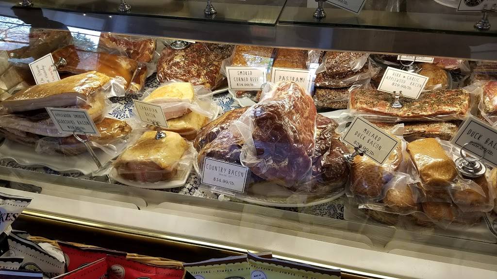 Biercamp | restaurant | 1643 S State St, Ann Arbor, MI 48104, USA | 7349952437 OR +1 734-995-2437