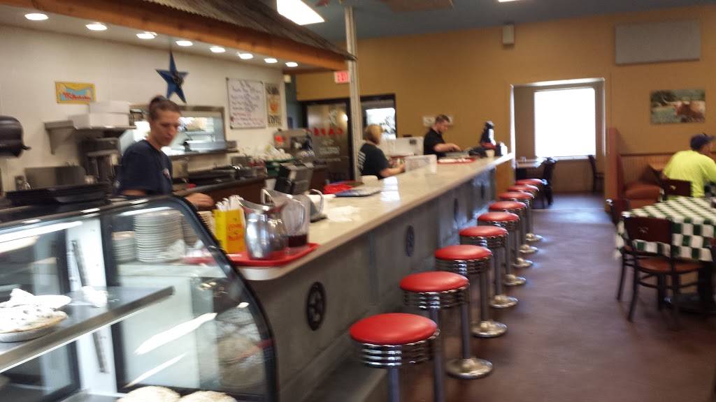 The Jay Cafe | bakery | 16634 TX-36, Needville, TX 77461, USA | 9797937900 OR +1 979-793-7900