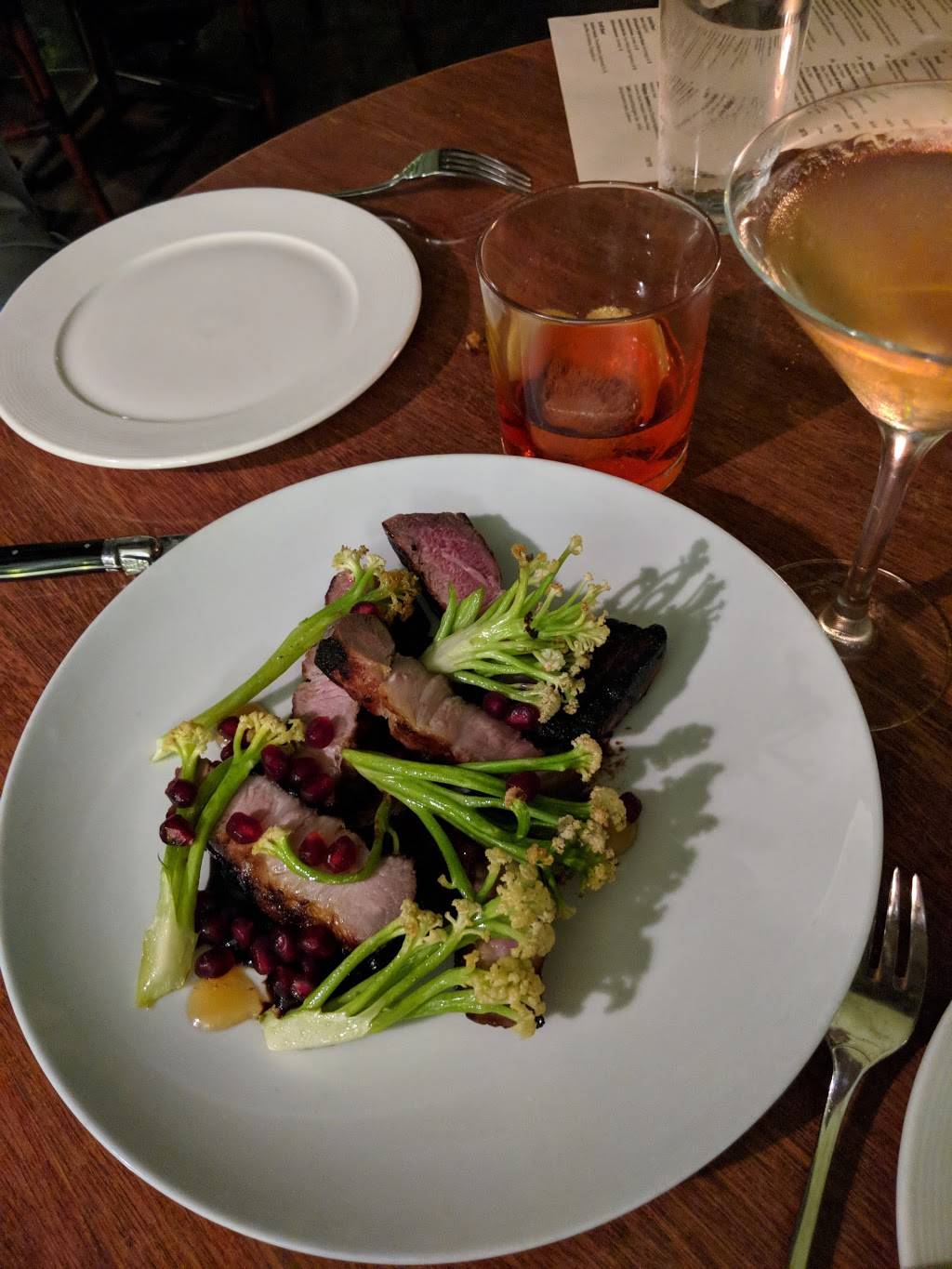 Michaels | restaurant | 1147 3rd St, Santa Monica, CA 90403, USA | 3104510843 OR +1 310-451-0843